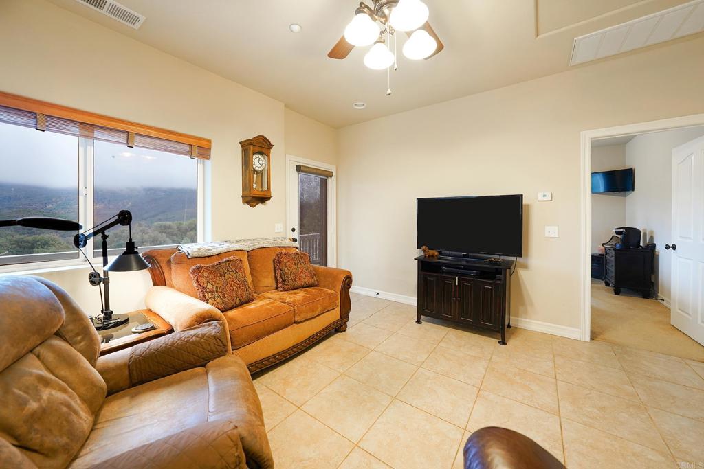 1626 Frisius Drive Property Photo 11