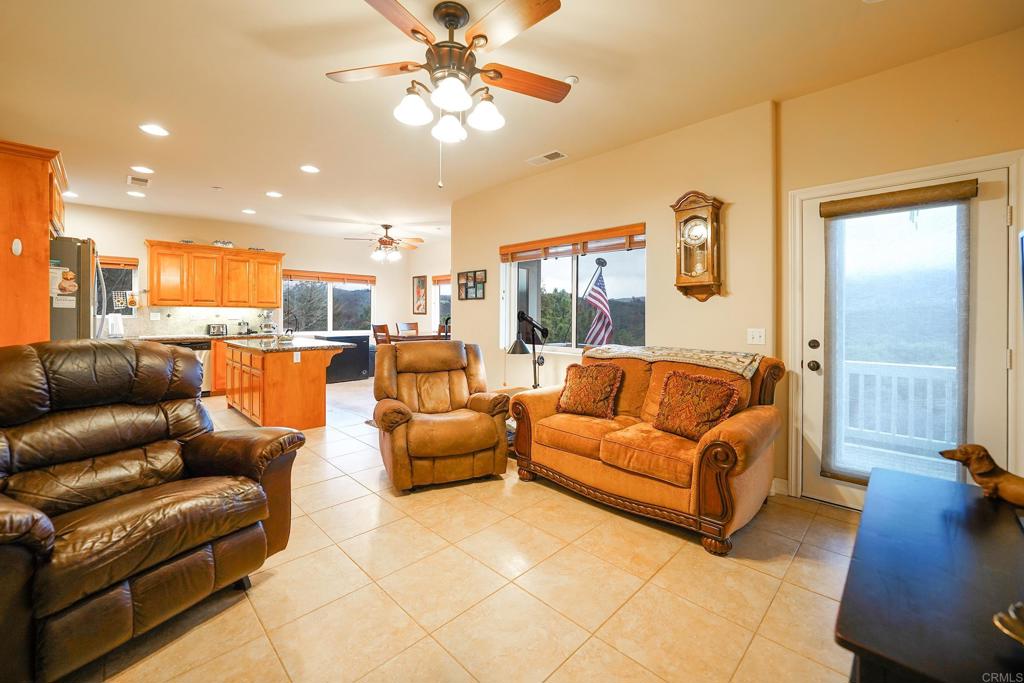 1626 Frisius Drive Property Photo 12
