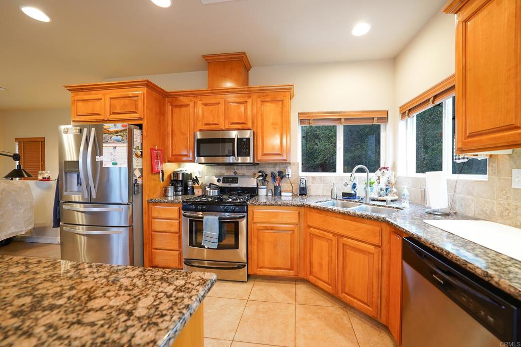 1626 Frisius Drive Property Photo 14