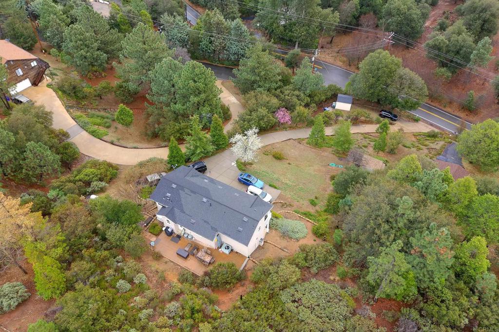 1626 Frisius Drive Property Photo 32