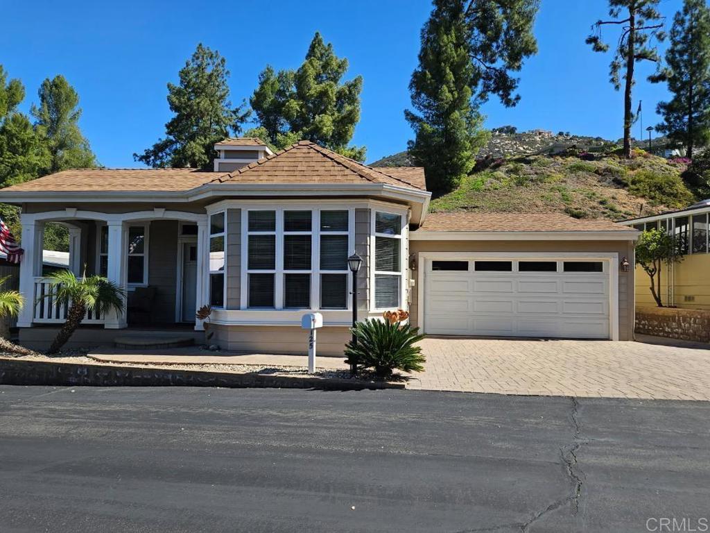 8975 Lawrence Welk Drive 125 Property Photo