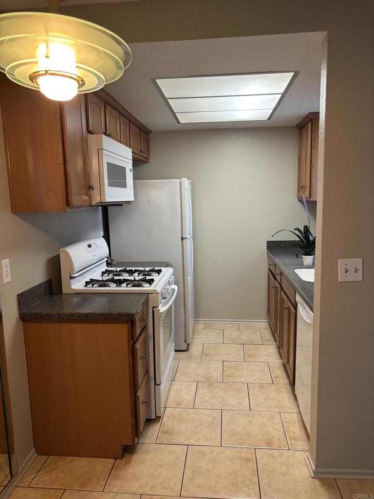 1169 East Cornell Ave #52 Avenue 52 Property Photo 8