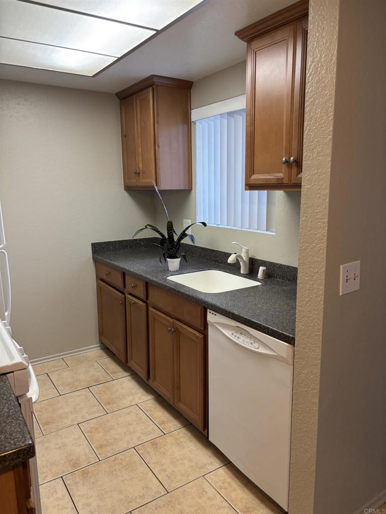 1169 East Cornell Ave #52 Avenue 52 Property Photo 9