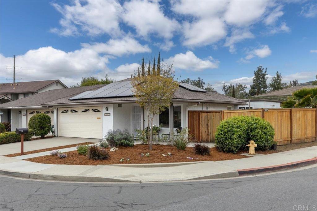 2159 Pepper Tree Place Property Photo