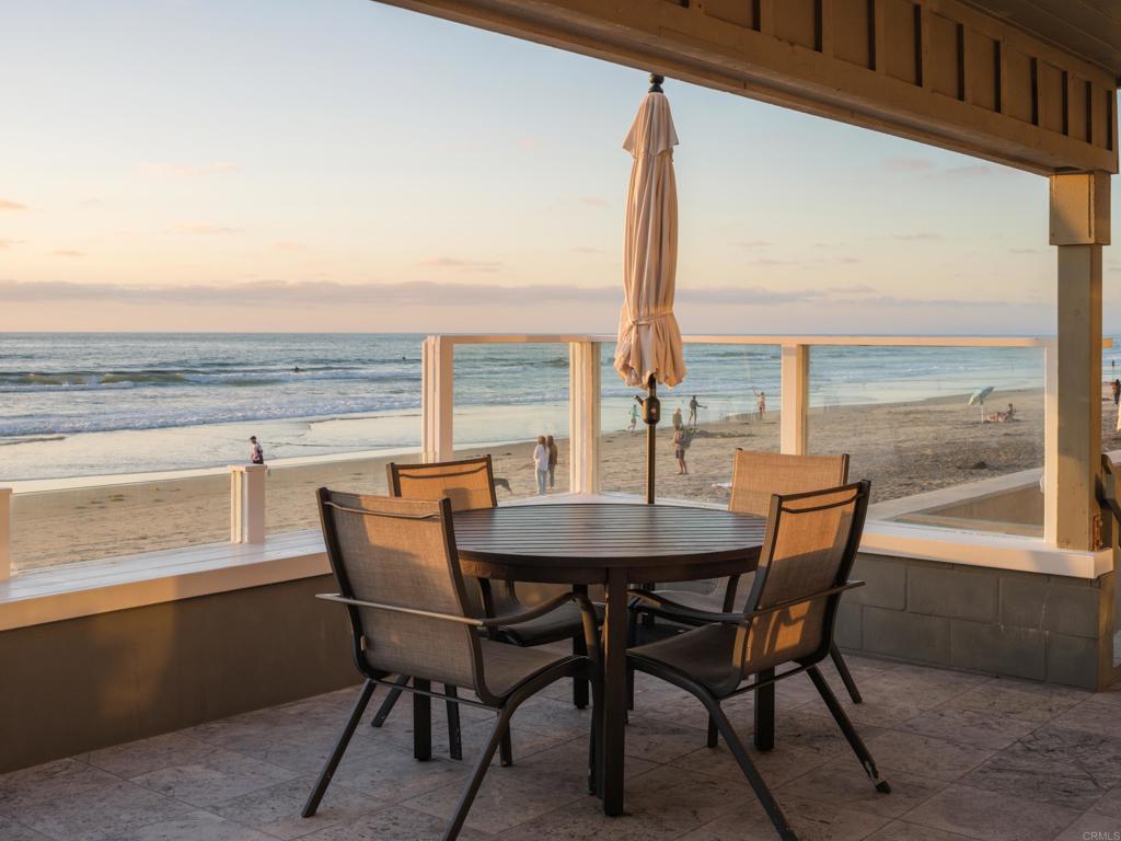 1812 Ocean Front Property Photo
