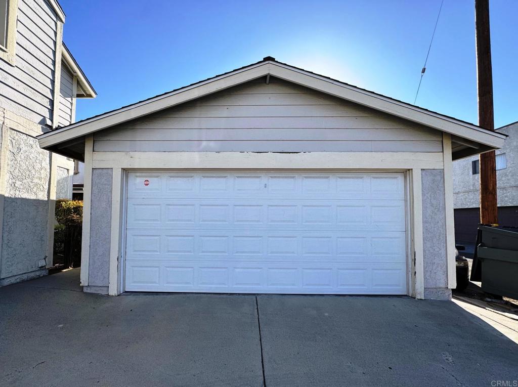 456 E Puente Street Property Photo 5