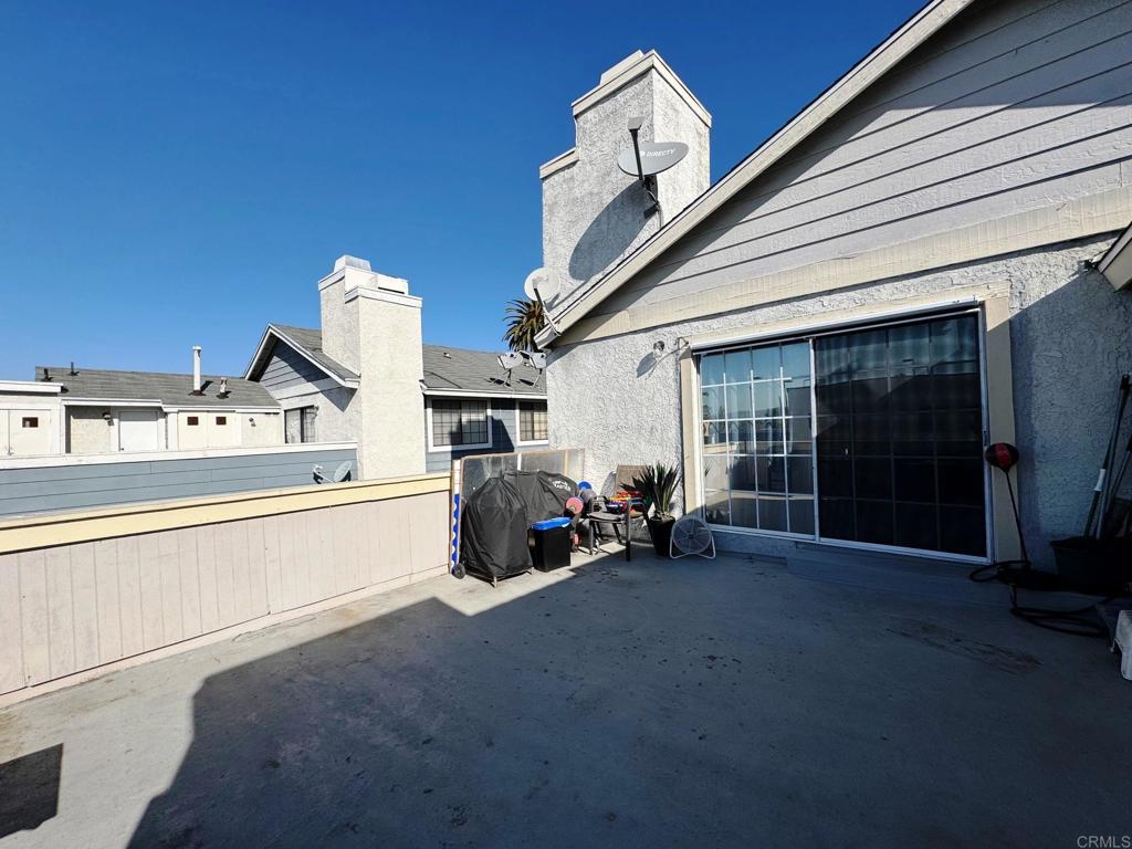 456 E Puente Street Property Photo 11