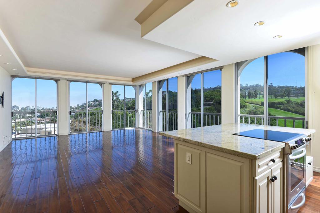 1001 Genter 6a Property Photo