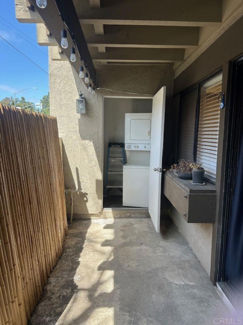 13765 Mango Drive Property Photo 3