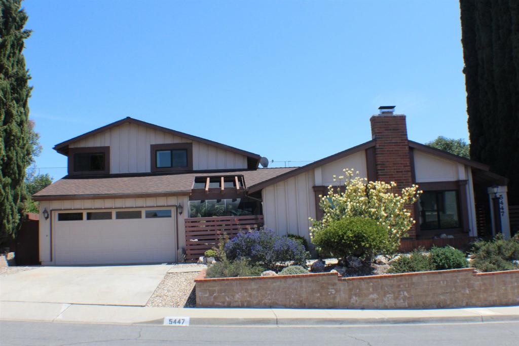 5447 Por Techo Court Property Photo 1