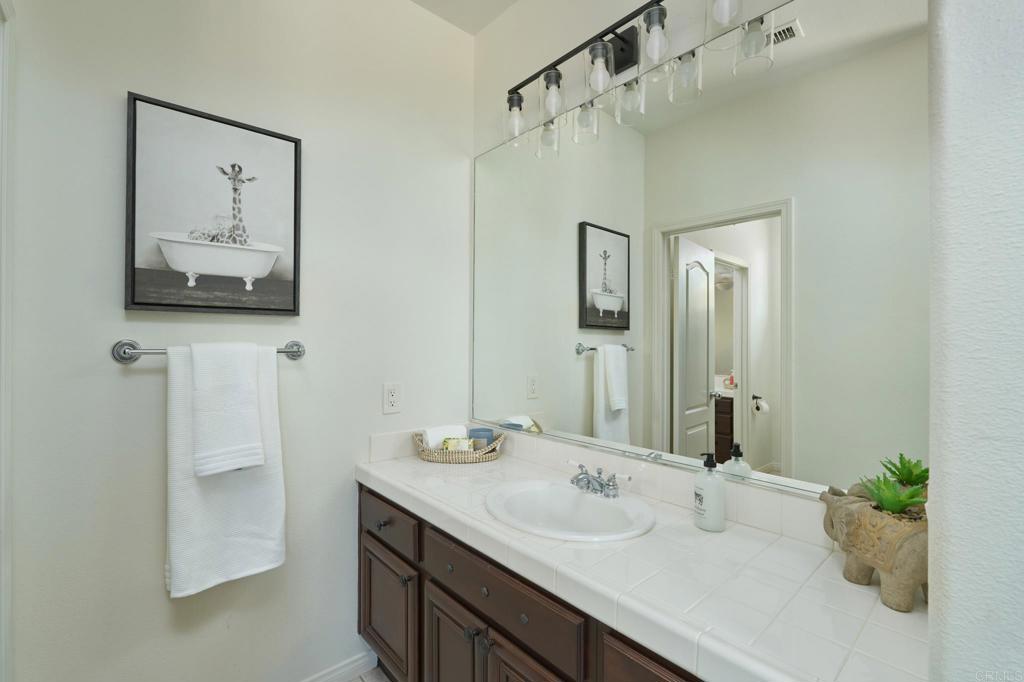 835 Stratford Knoll Property Photo 24