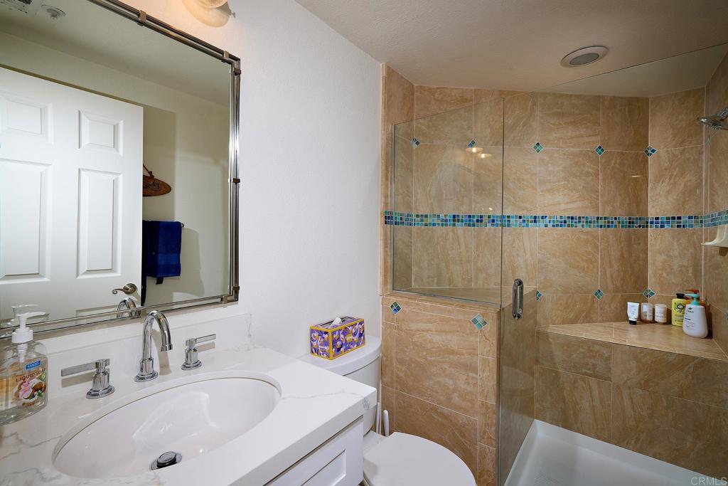 600 N The Strand 35 Property Photo 11