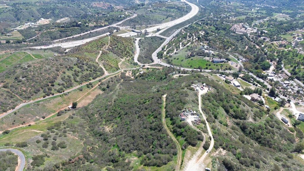 121 Avo Drive Property Photo 18