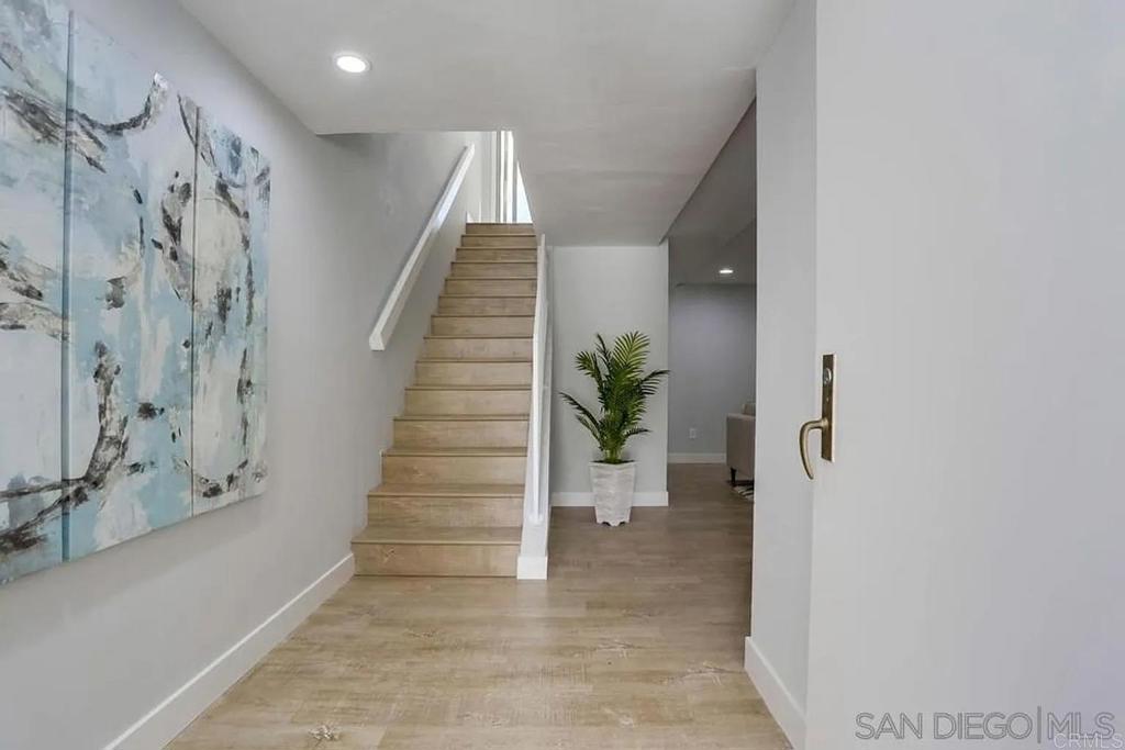 7520 Jerez Court E Property Photo 12