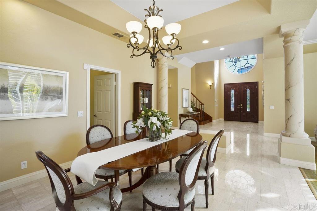 1574 Andorre Gln Property Photo 12