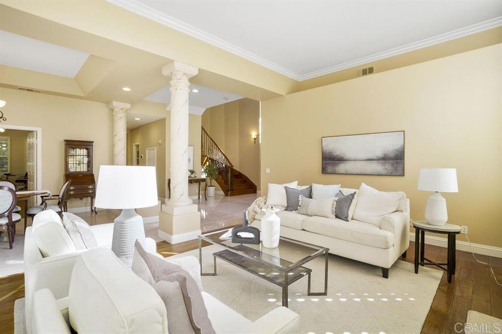 1574 Andorre Gln Property Photo 15