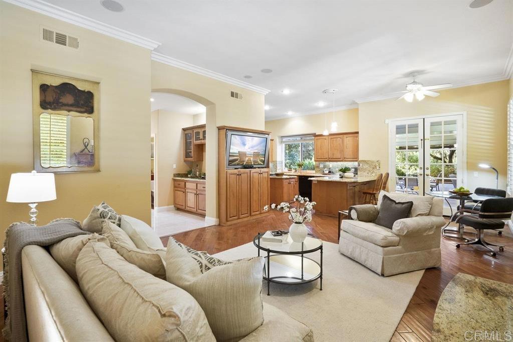 1574 Andorre Gln Property Photo 19