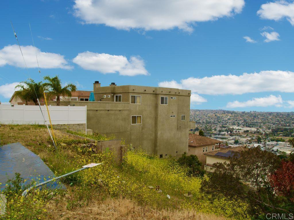 1520 Ramona Avenue Property Photo 8