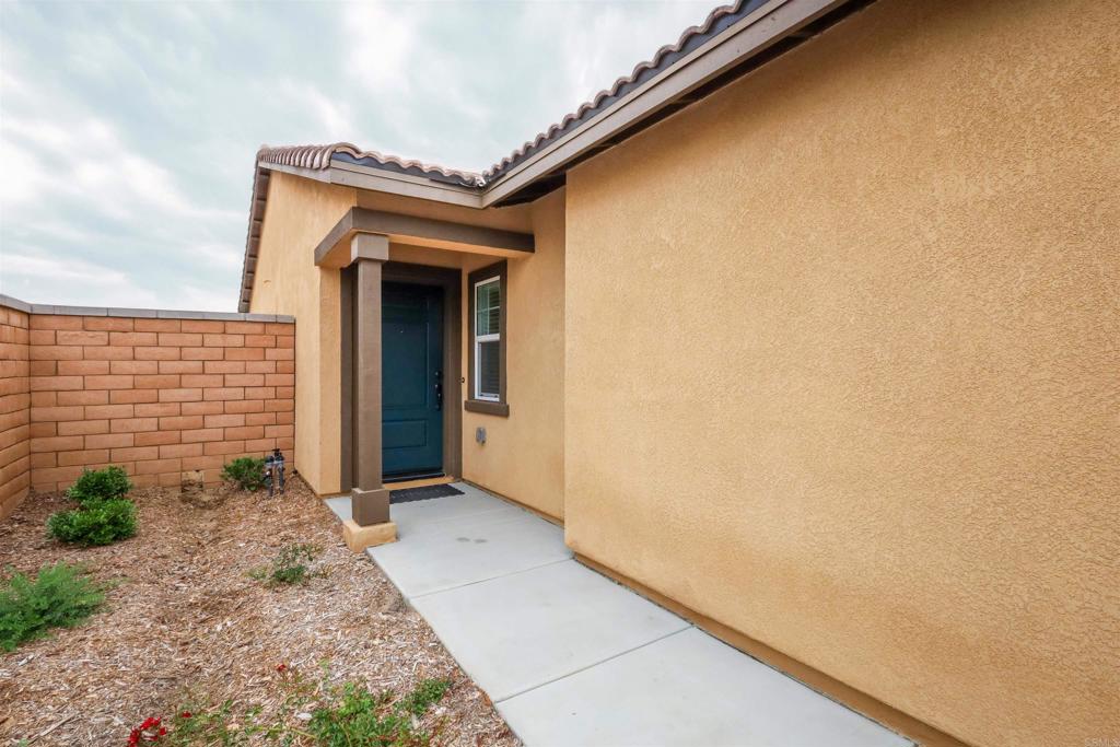 25601 Pine Ridge Road Property Photo 4