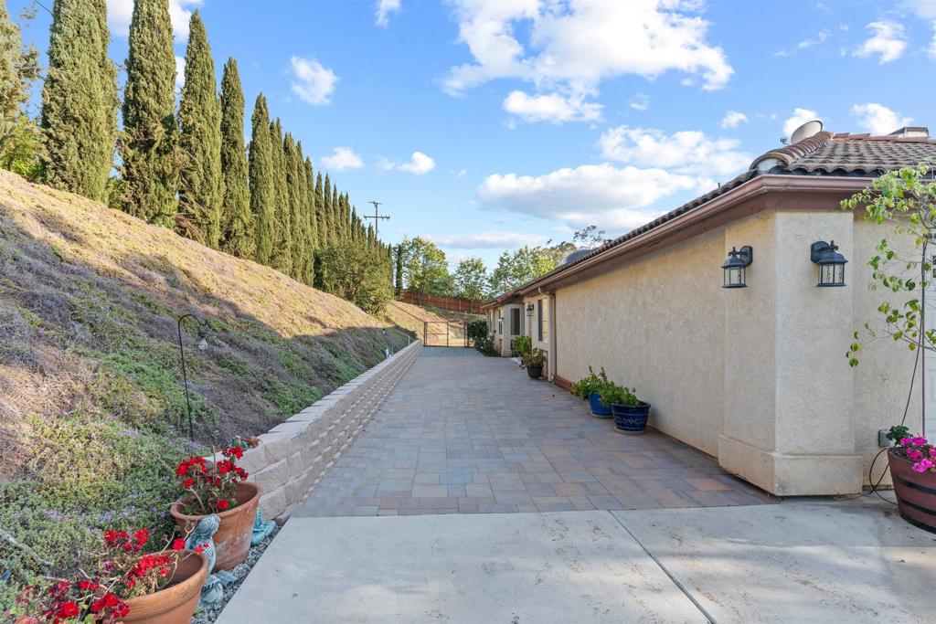 13311 Hillstar Lane Property Photo 3