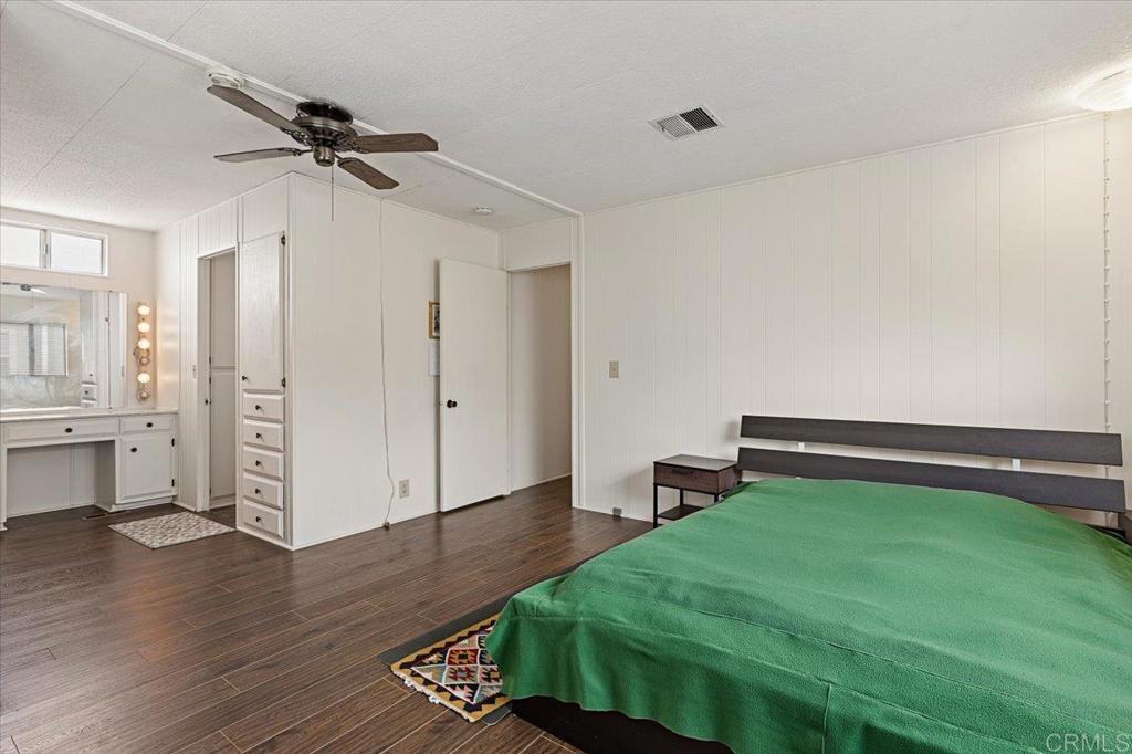 1506 Oak Drive 66 Property Photo 16