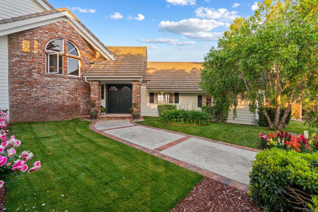 4938 San Jacinto Circle E Property Photo 9