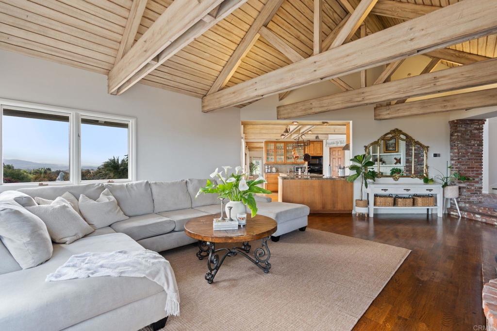 4938 San Jacinto Circle E Property Photo 12