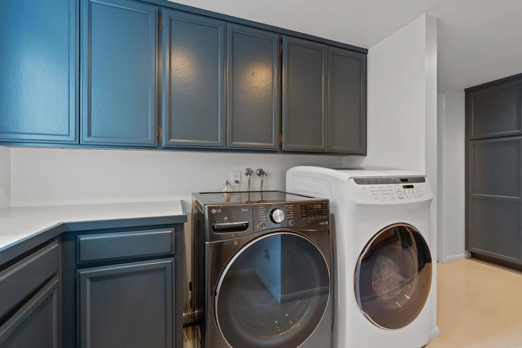 4938 San Jacinto Circle E Property Photo 26