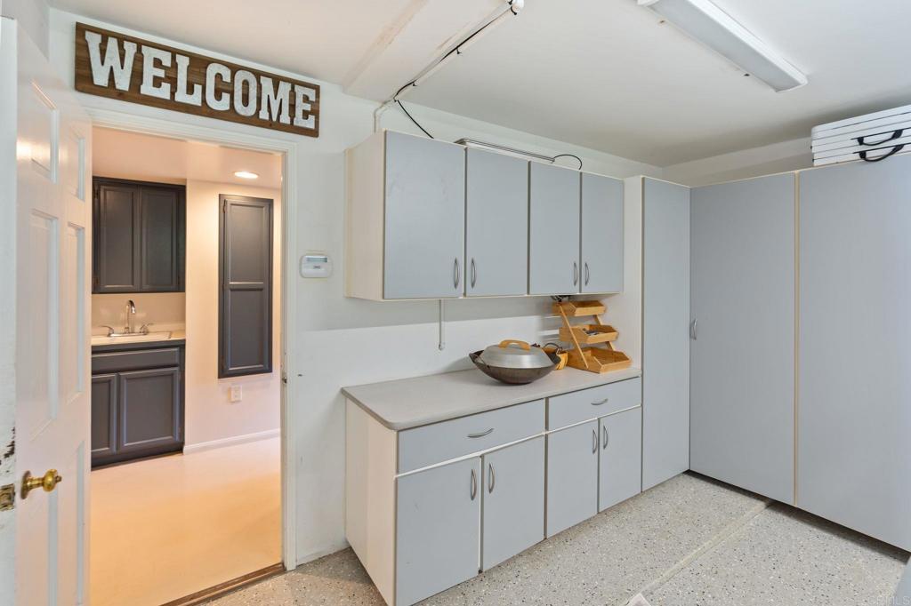 4938 San Jacinto Circle E Property Photo 27