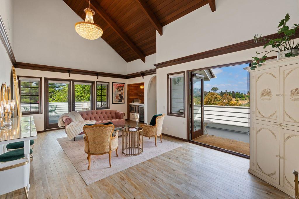 4938 San Jacinto Circle E Property Photo 42