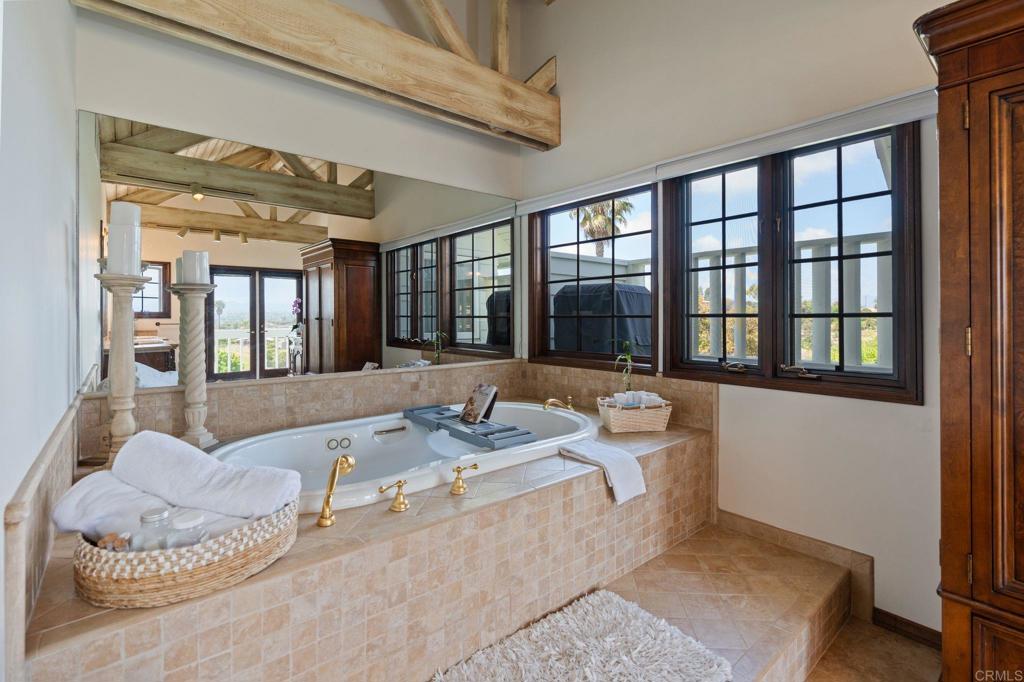 4938 San Jacinto Circle E Property Photo 60