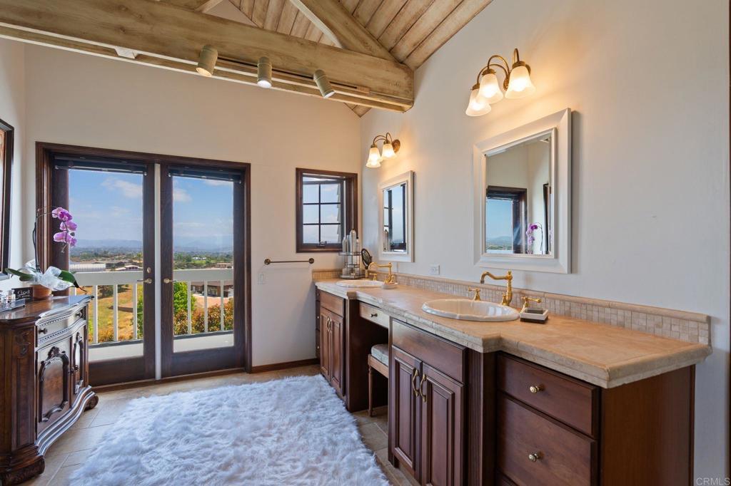 4938 San Jacinto Circle E Property Photo 61