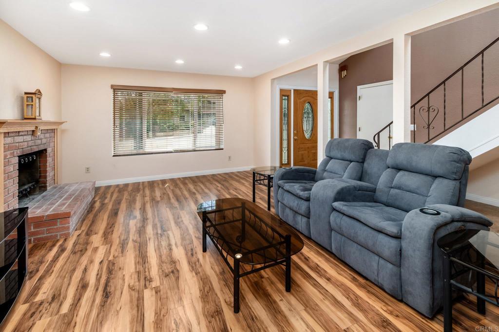 1502 N Ash Street Property Photo 3