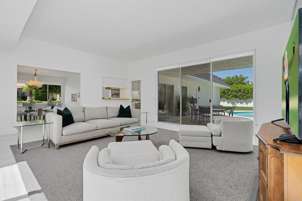 45480 Via Corona Property Photo 7