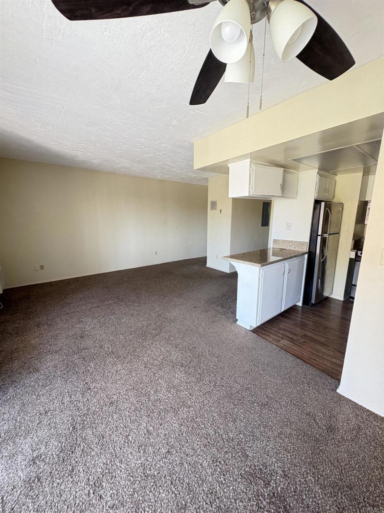 7555 Linda Vista 31 Property Photo 6