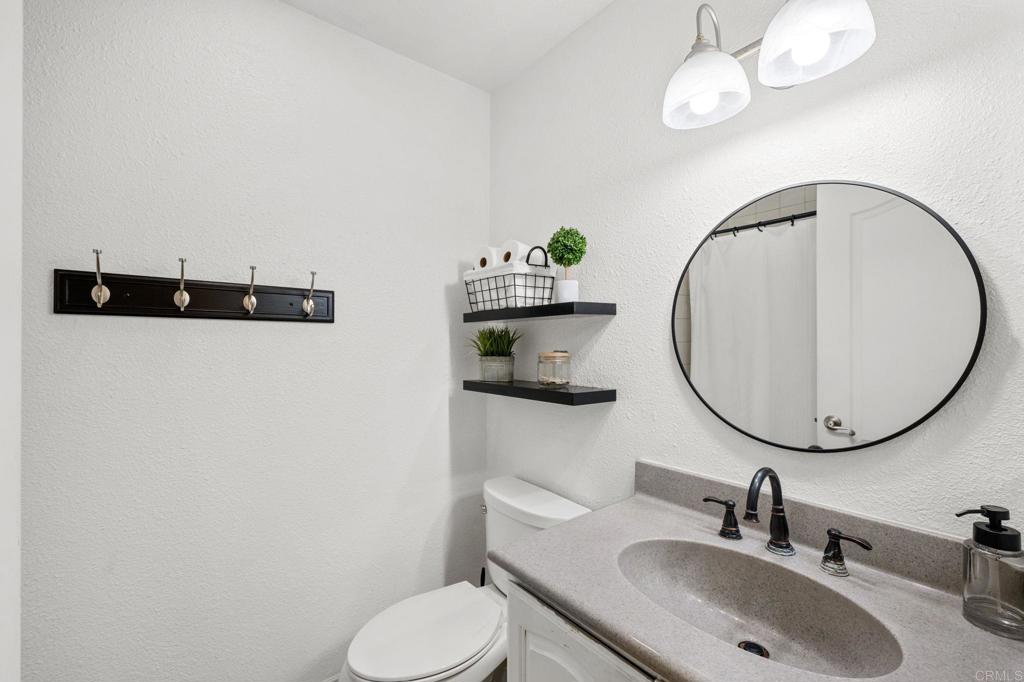 3470 Peach Tree Way Property Photo 14