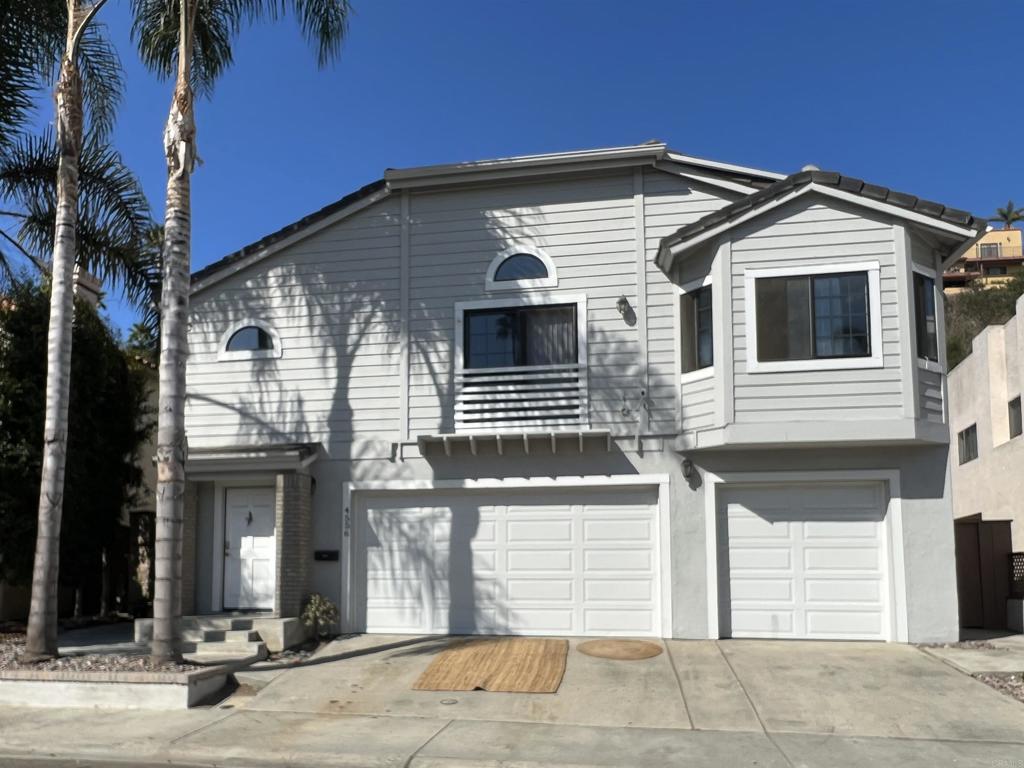 4556 Cove Drive Property Photo 1
