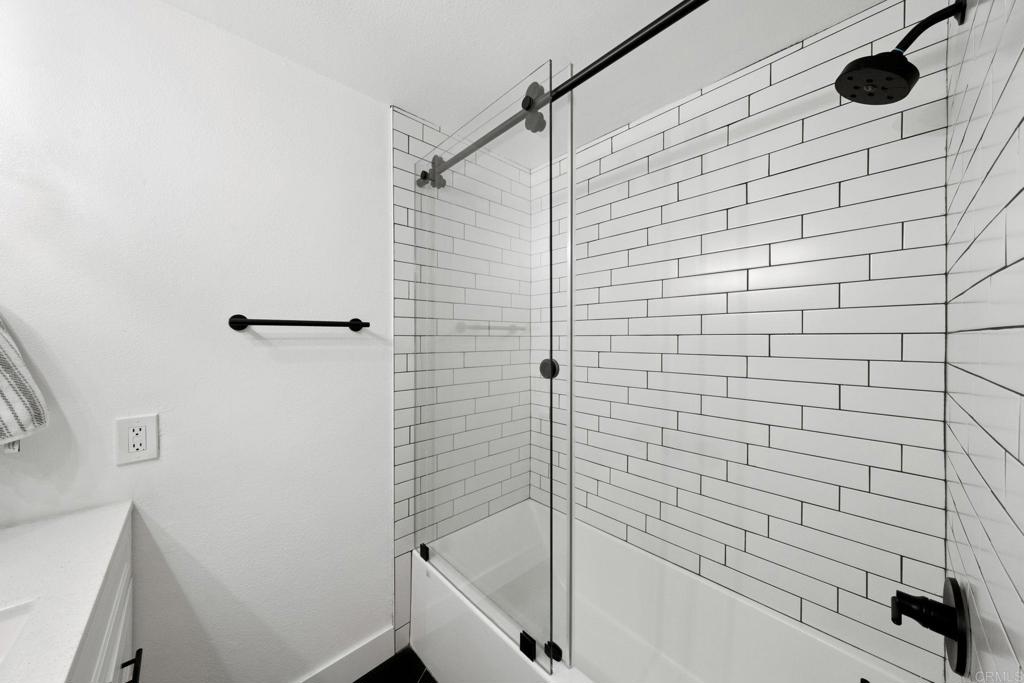 3660 Vista Campana N 15 Property Photo 21