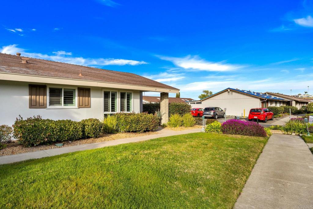 3660 Vista Campana N 15 Property Photo 29