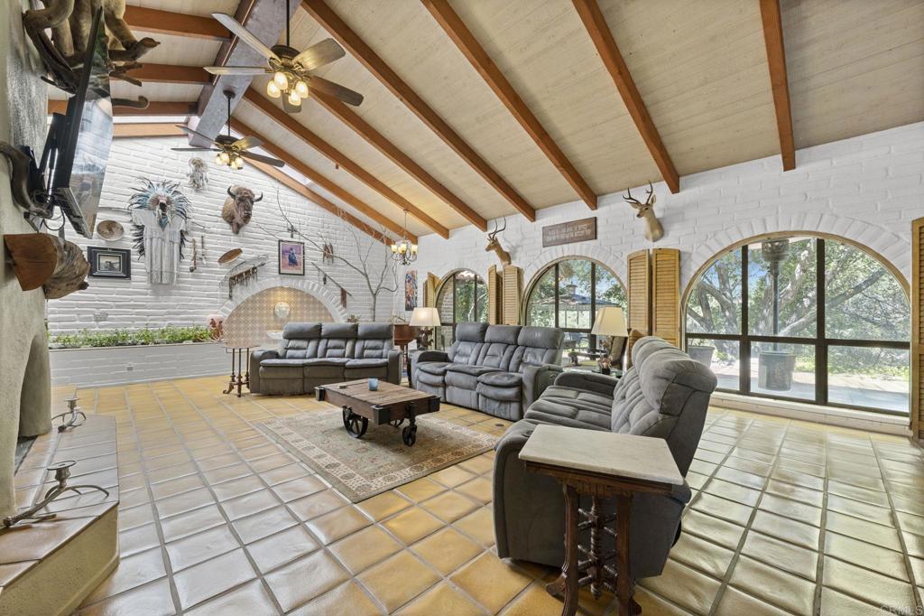 14213 Highway 76 Property Photo 10