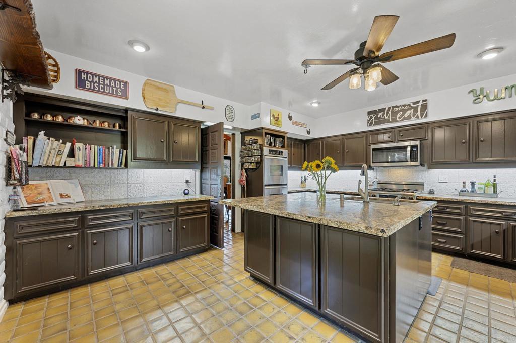 14213 Highway 76 Property Photo 19
