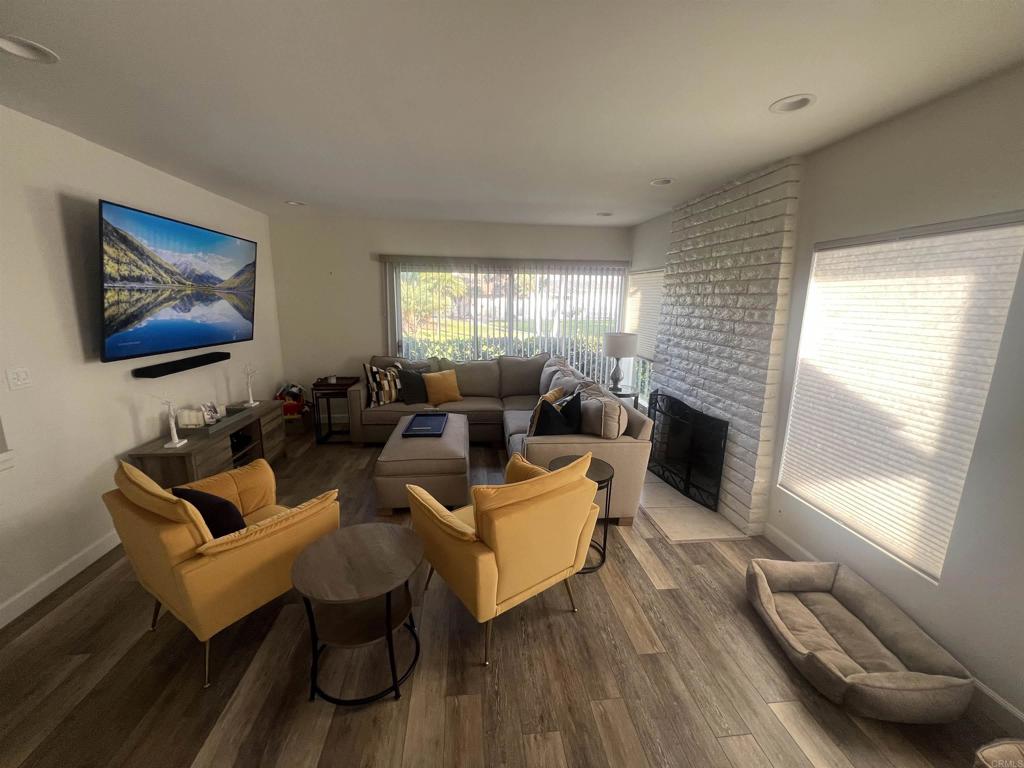 7061 Estrella De Mar Property Photo 1