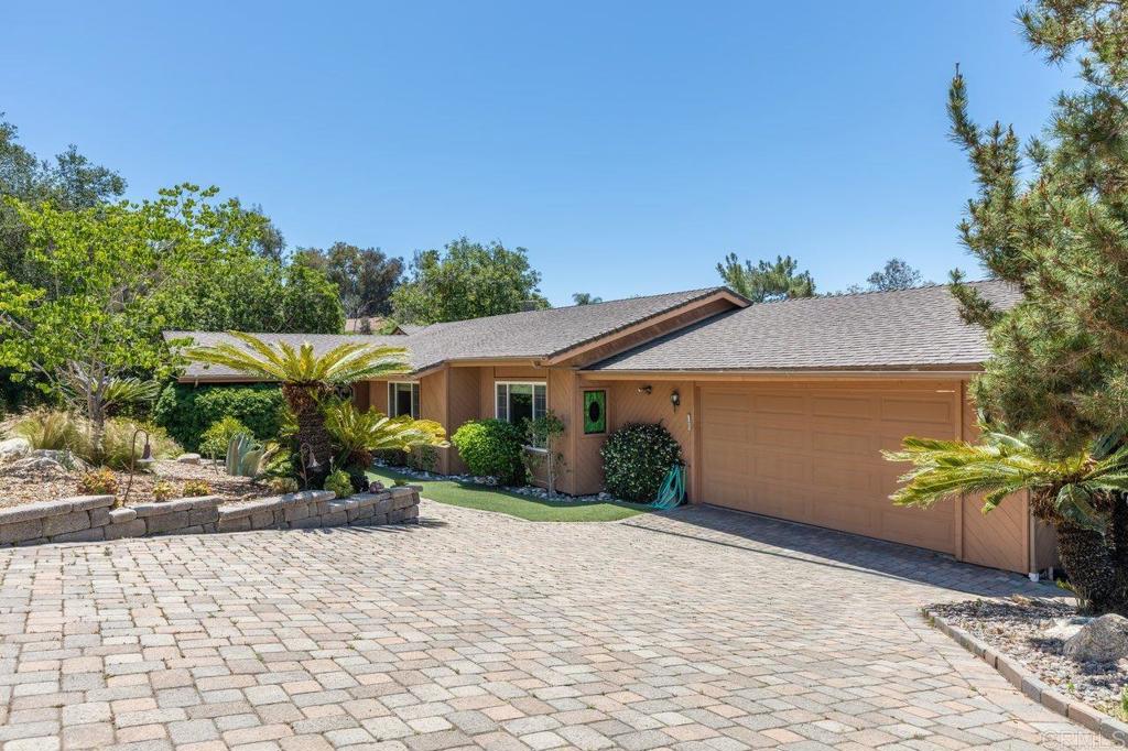 2457 Nabal Street Property Photo