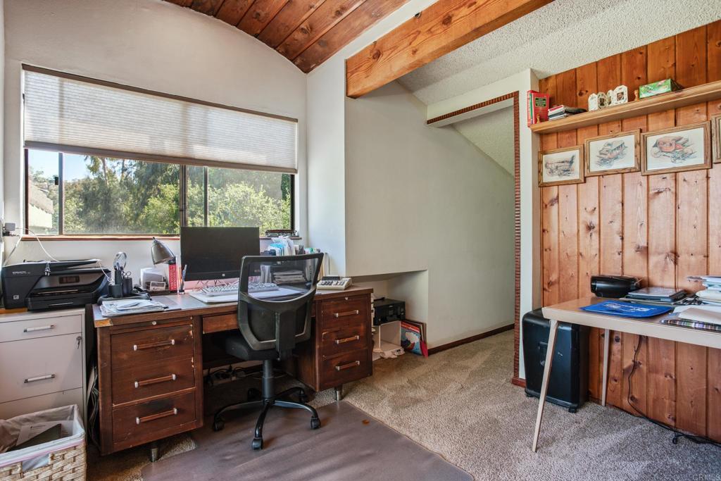 28330 Meadow Glen Way West Property Photo 26