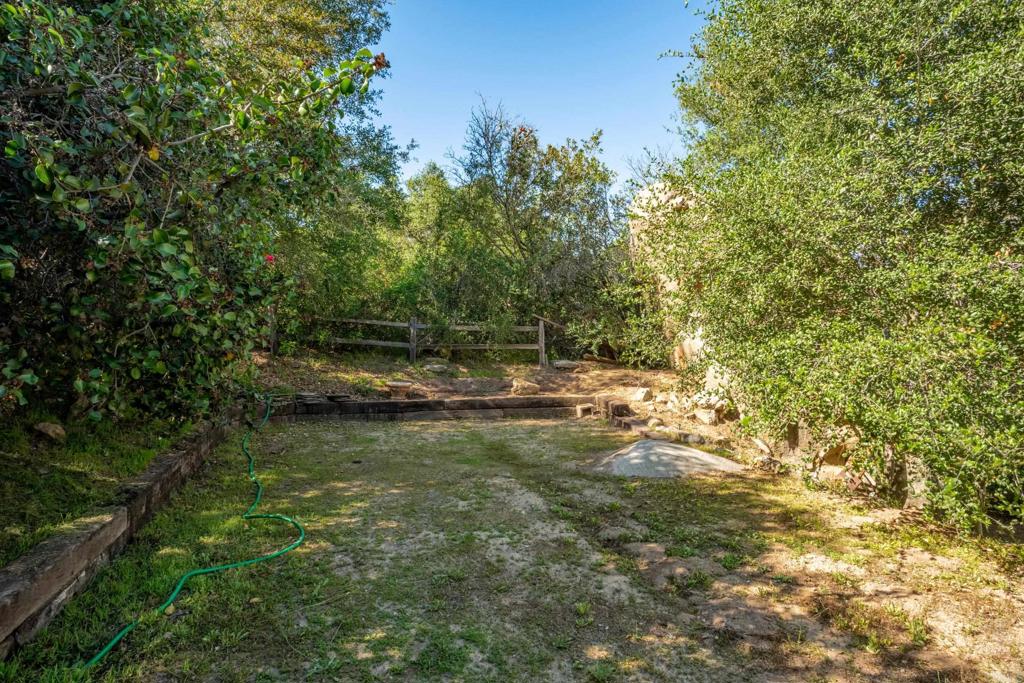 28330 Meadow Glen Way West Property Photo 34