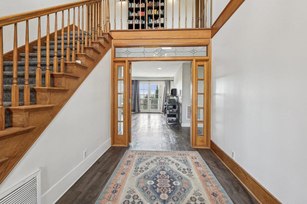 3631 Alta Vista Drive Property Photo 6