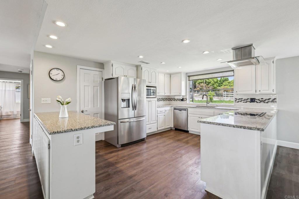3631 Alta Vista Drive Property Photo 11