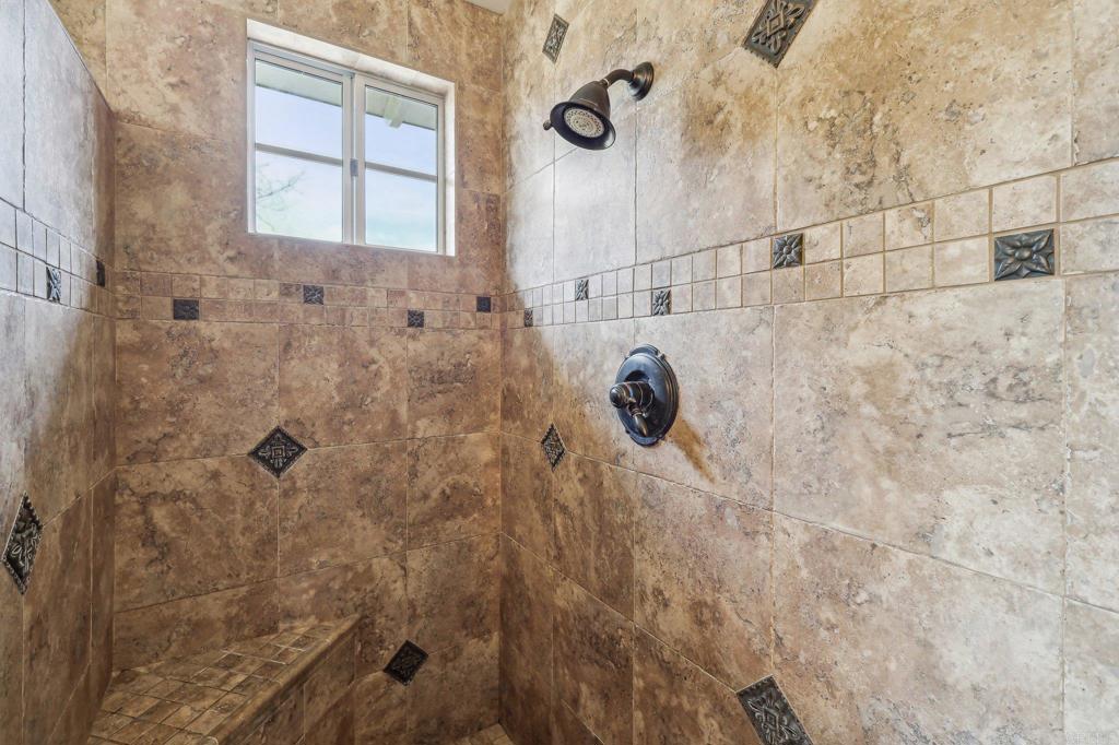 3631 Alta Vista Drive Property Photo 25