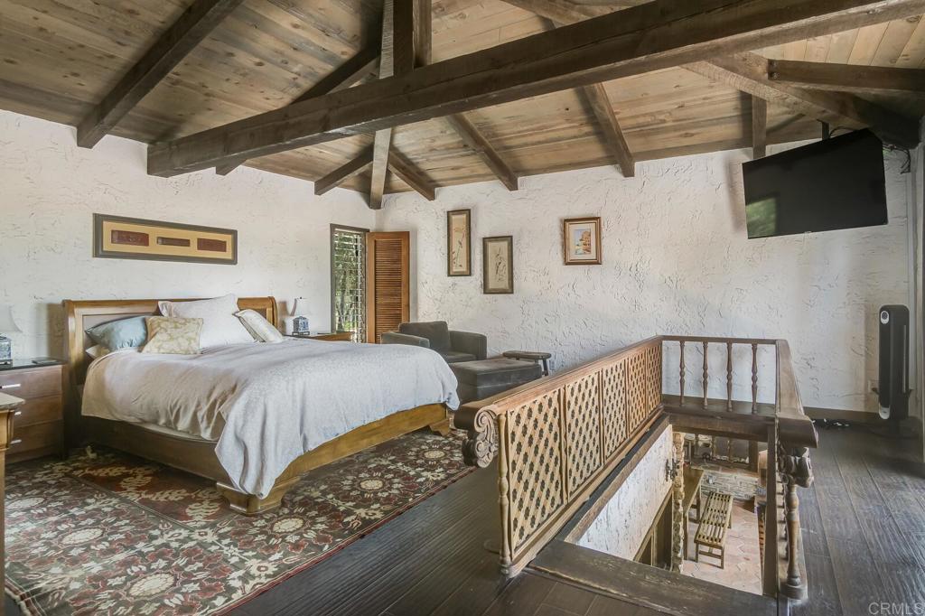 15390 Las Planideras Property Photo 15