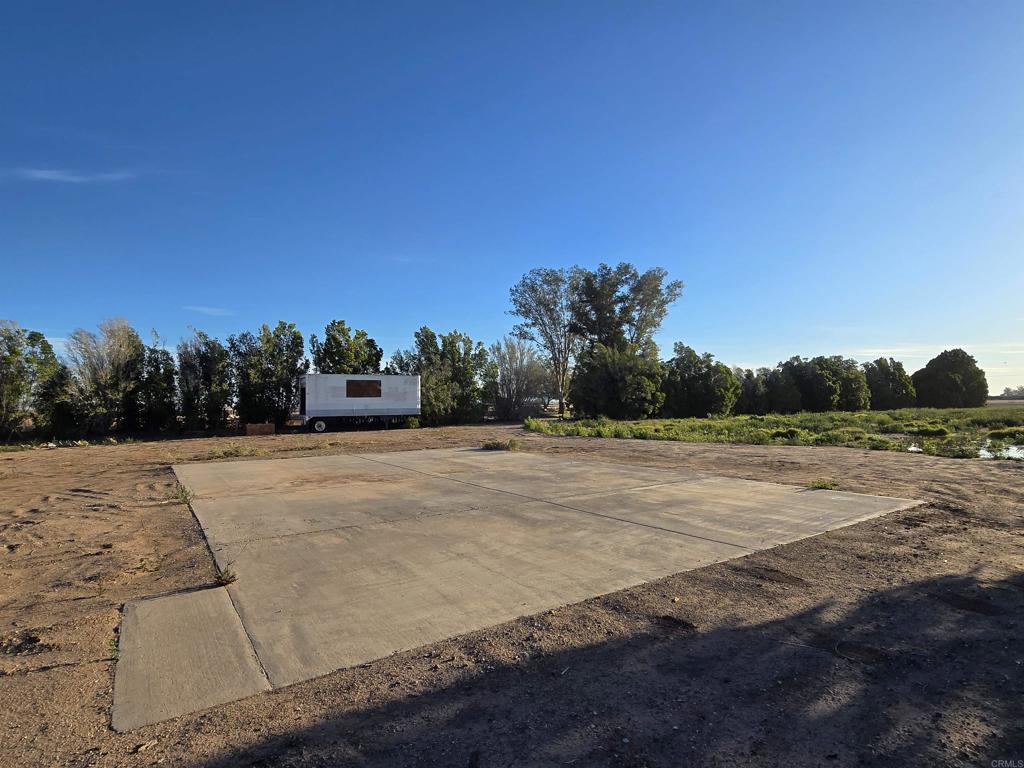 2465 Meloland Road Property Photo 1
